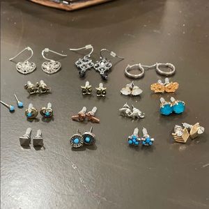 Lot of earrings